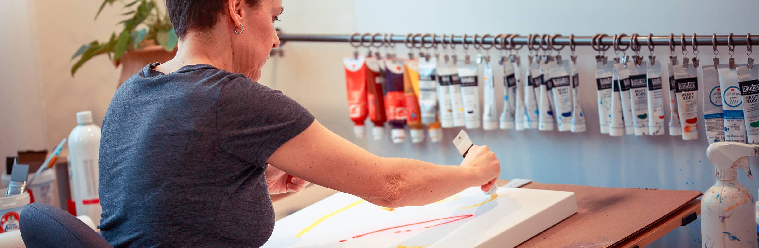 sophie paquette en action peint