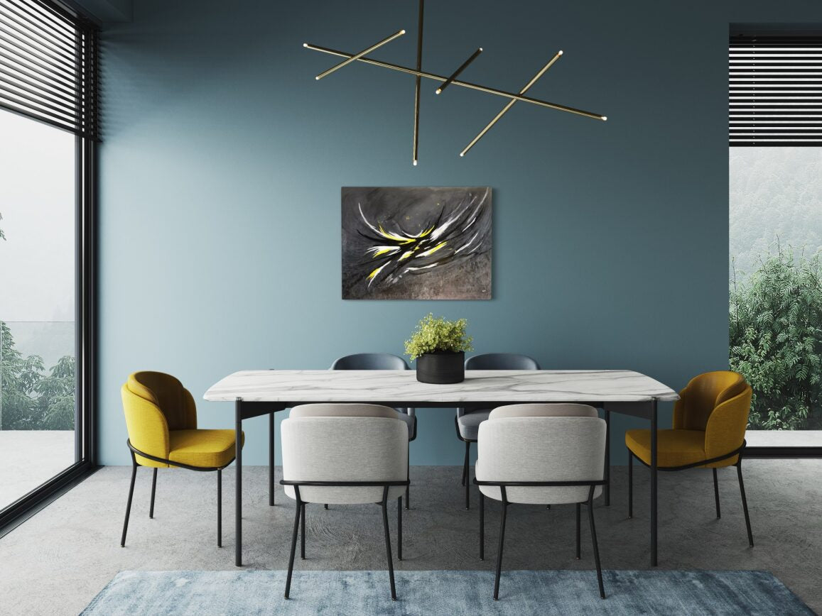 toile envolée mystique dans une salle à manger