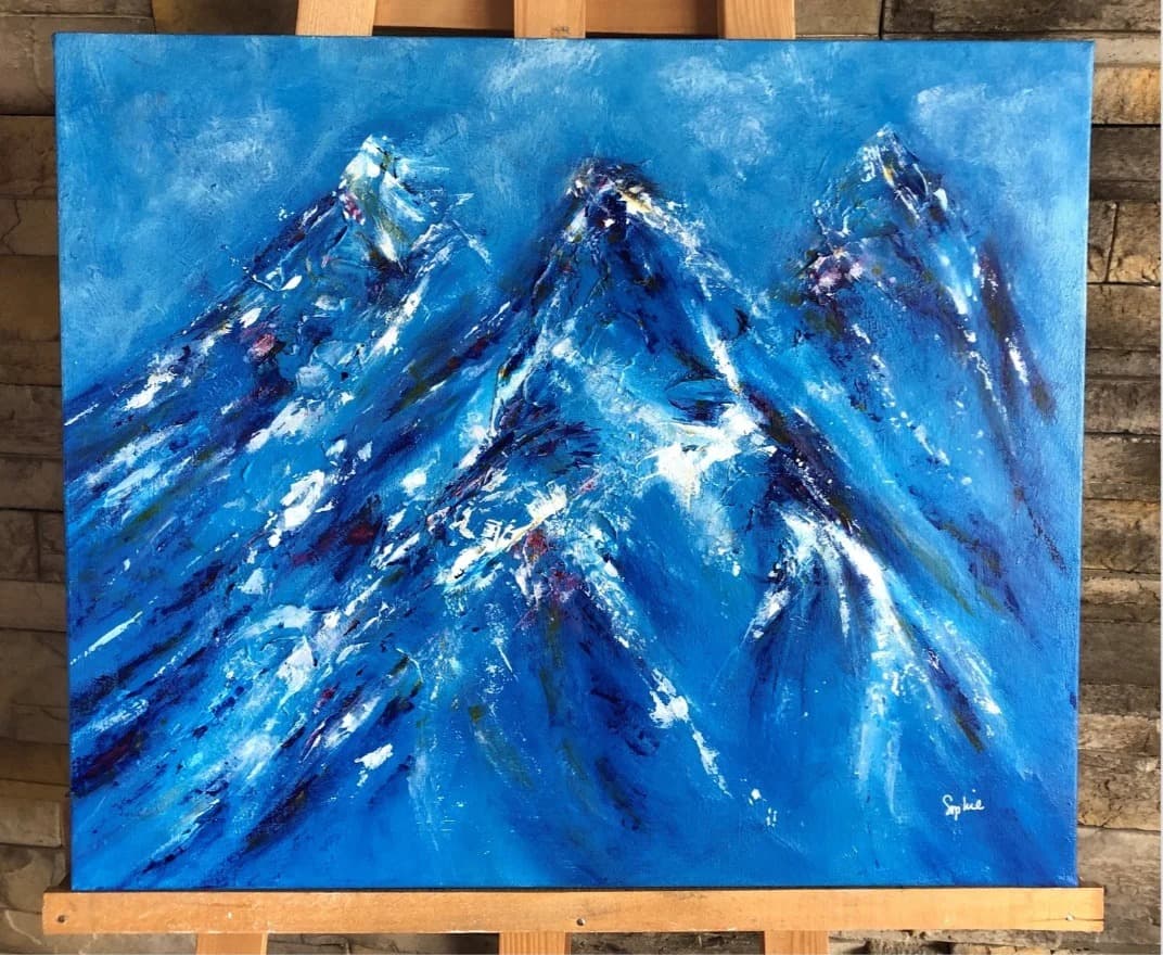 toile vers le sommet sur un chevalet